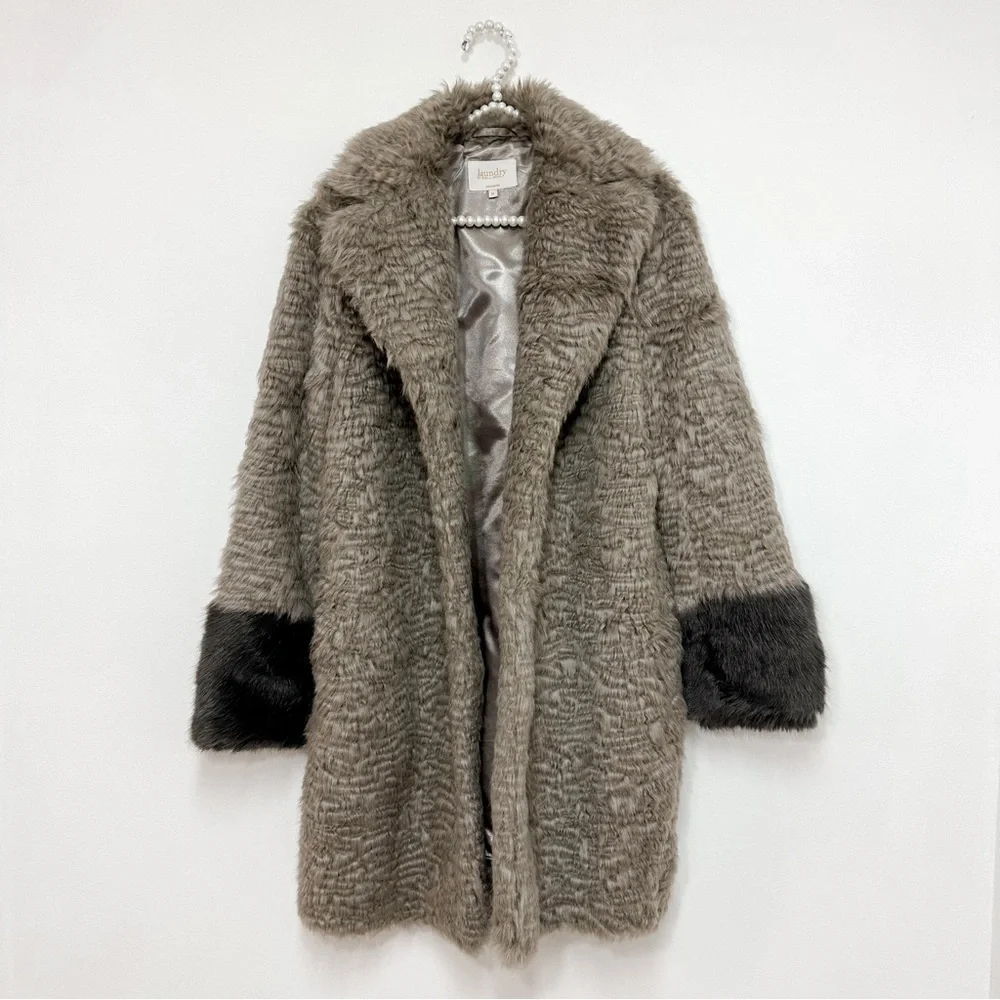 Laundry by Shelli Segal Faux Fur Two Tone Coat in Beige and Brown - Picture 3 of 7